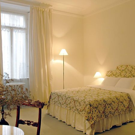 Milano Suites Esterno foto