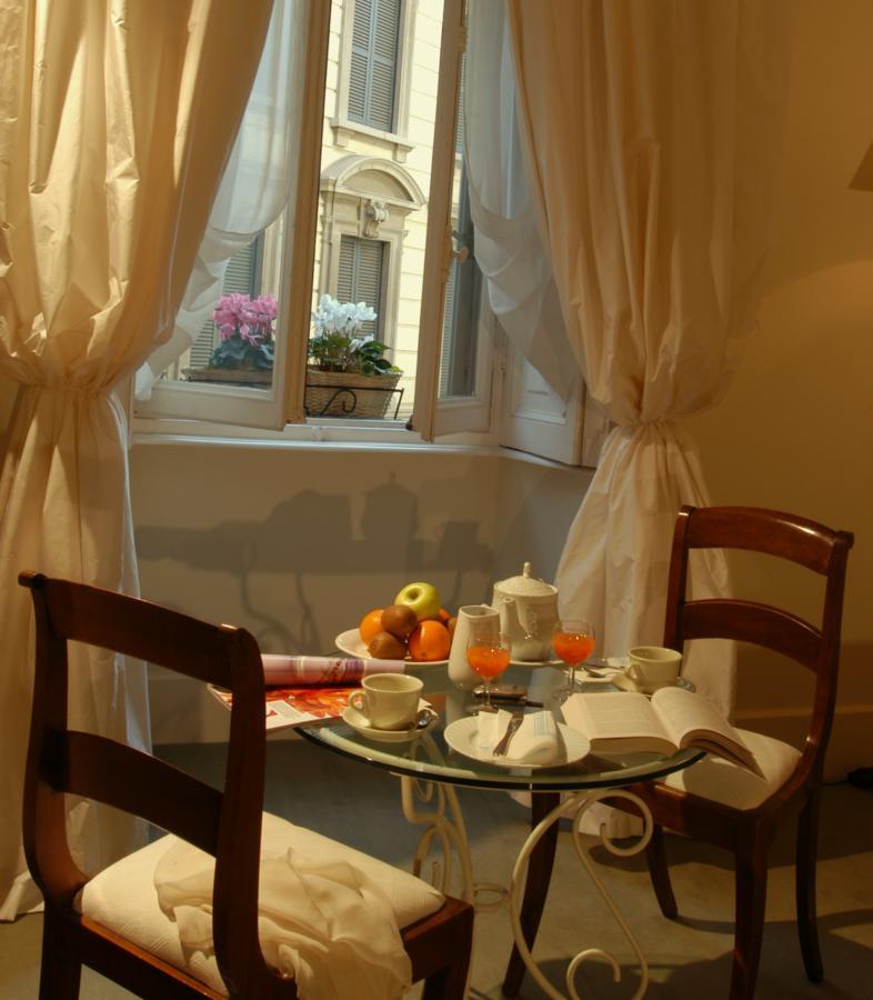 Milano Suites Esterno foto