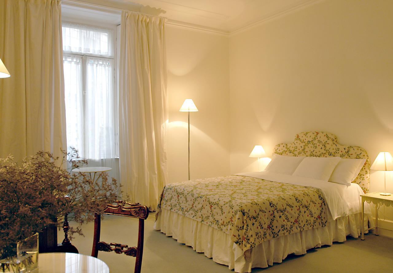 Milano Suites Esterno foto